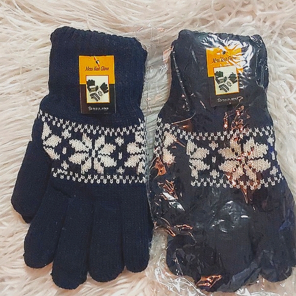 NEW Selina Knit Gloves - Unisex - Picture 1 of 5